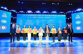 喜報(bào)！益陽醫(yī)學(xué)高等專科學(xué)校黃辰老師獲全國2023金磚大賽首屆嬰幼兒照護(hù)職業(yè)技能大賽一等獎！